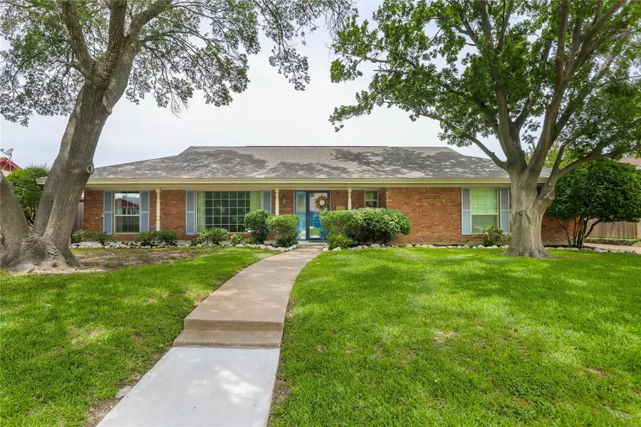 6168 Whitman Avenue, Fort Worth, TX 76133