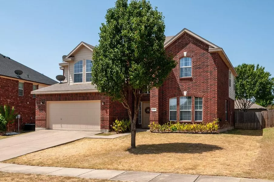 2707 Whisper Court, Mansfield, TX 76063