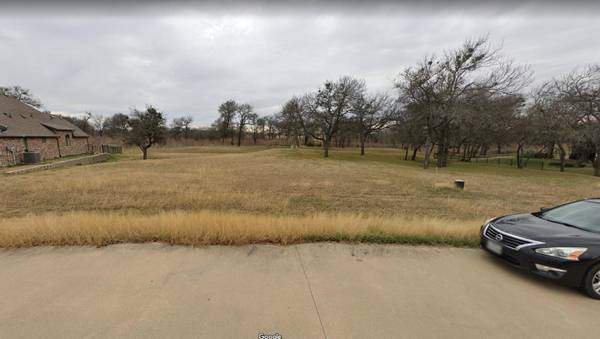 2912 Preston Club Drive, Sherman, TX 75092