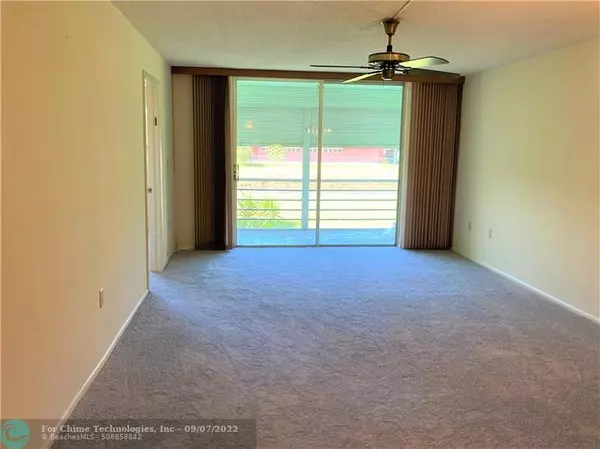 Sunrise, FL 33322,8021 N Sunrise Lakes Dr  #209