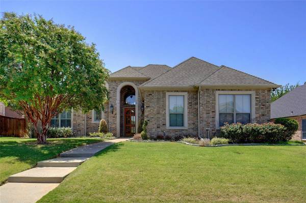 305 Del Mar Court, Colleyville, TX 76034