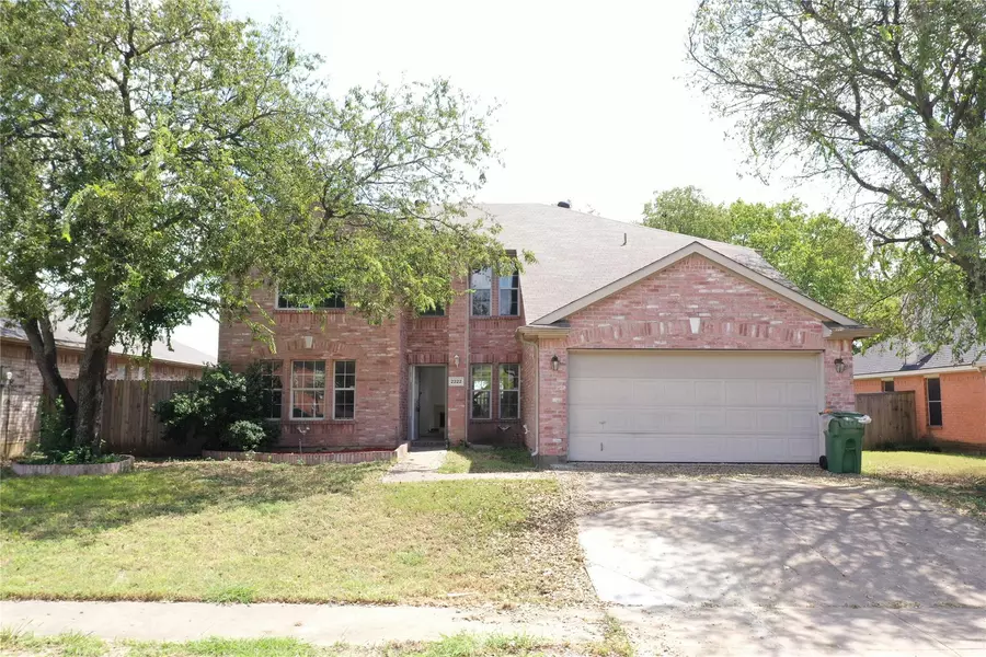 2222 Mainsail Lane, Arlington, TX 76002