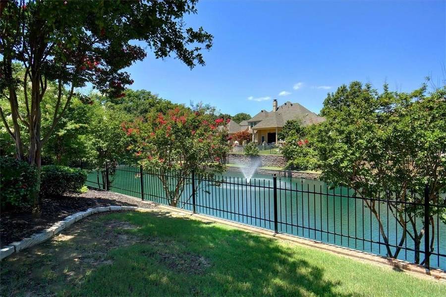 1001 Lakeridge Court, Colleyville, TX 76034