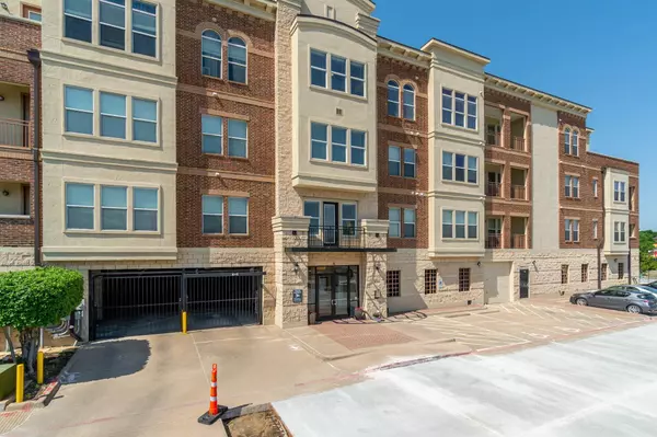 Plano, TX 75074,800 E 15th Street #307