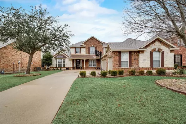 9717 Fairway Vista Drive, Rowlett, TX 75089