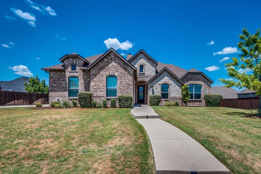 310 Covington Lane, Ovilla, TX 75154