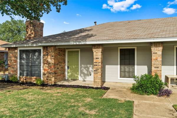 5714 Westchase Drive, North Richland Hills, TX 76180