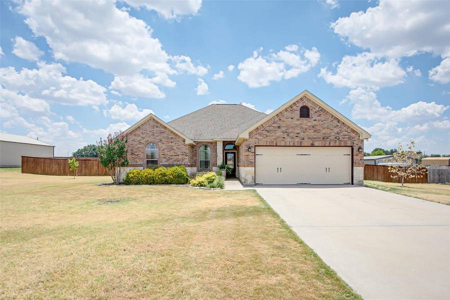 220 Savannah Drive, Brock, TX 76087