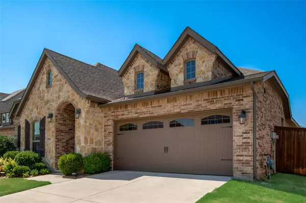 Arlington, TX 76001,2814 Twin Ridge Drive