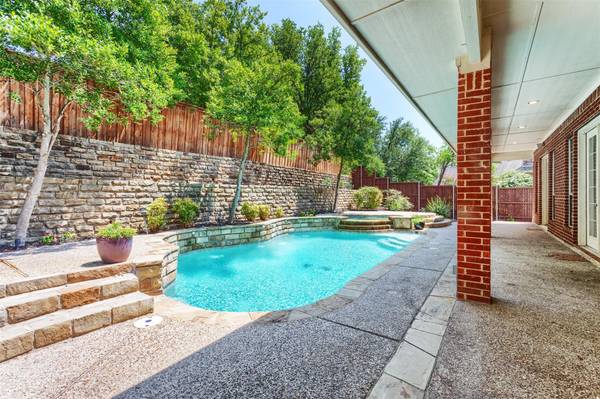 2205 Cypress Point Drive, Mckinney, TX 75072