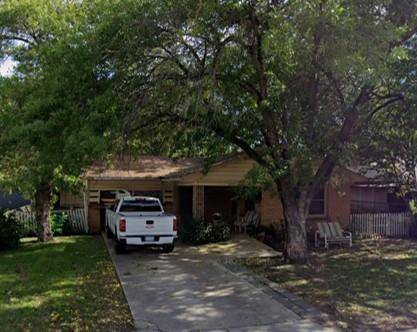 616 Pickett Street, Lewisville, TX 75057