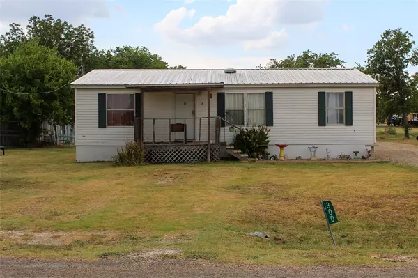 300 E South Street, Itasca, TX 76055