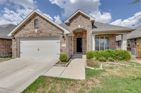 1513 Yellowthroat Drive, Little Elm, TX 75068