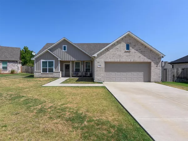 110 Byrom Court, Whitesboro, TX 76273