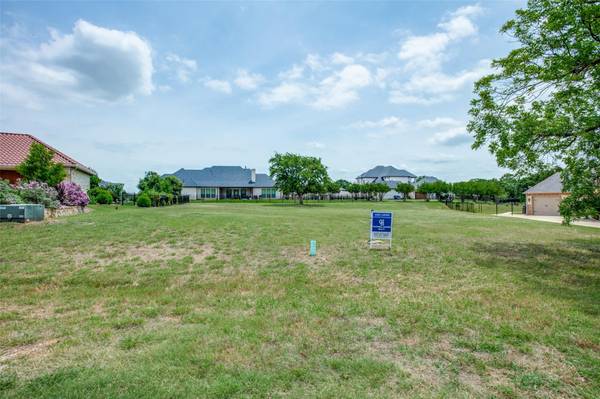 3806 Lake Cove Court, Corinth, TX 76210