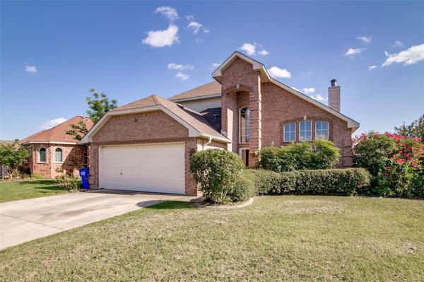 201 Larkspur Drive, Forney, TX 75126