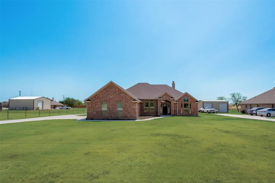 4061 Florance Road, Ponder, TX 76259