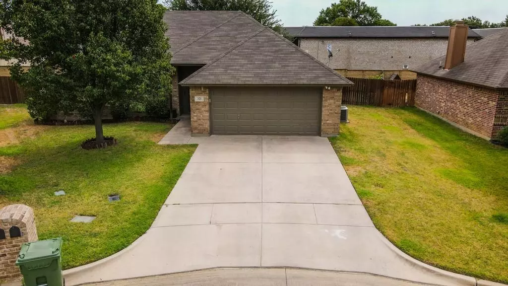 Hurst, TX 76053,321 Grace Circle