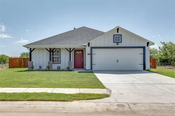 615 Finlee Way, Tioga, TX 76271