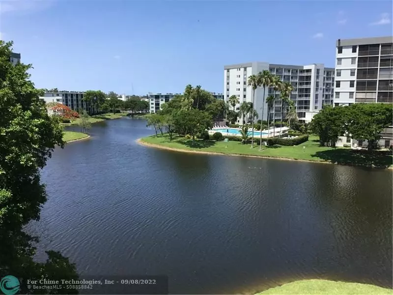 2309 S Cypress Bend Dr  #513C, Pompano Beach, FL 33069