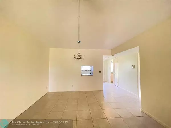 Boynton Beach, FL 33435,2600 NE 1st Ln  #114