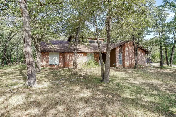 Burleson, TX 76028,237 Gatewood Circle W