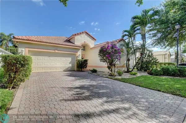 Boynton Beach, FL 33437,6115 ROSSMOOR LAKES Court