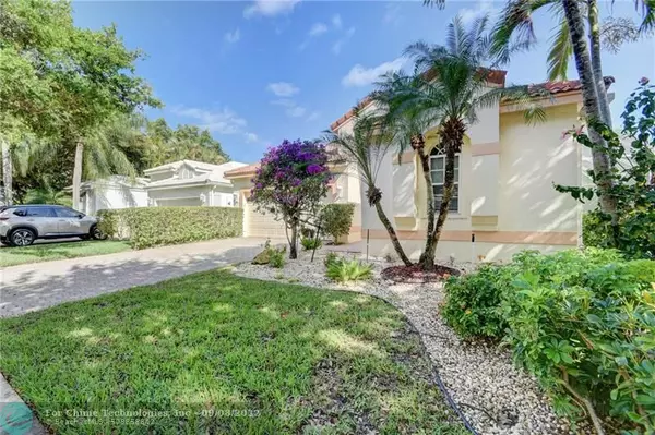 Boynton Beach, FL 33437,6115 ROSSMOOR LAKES Court