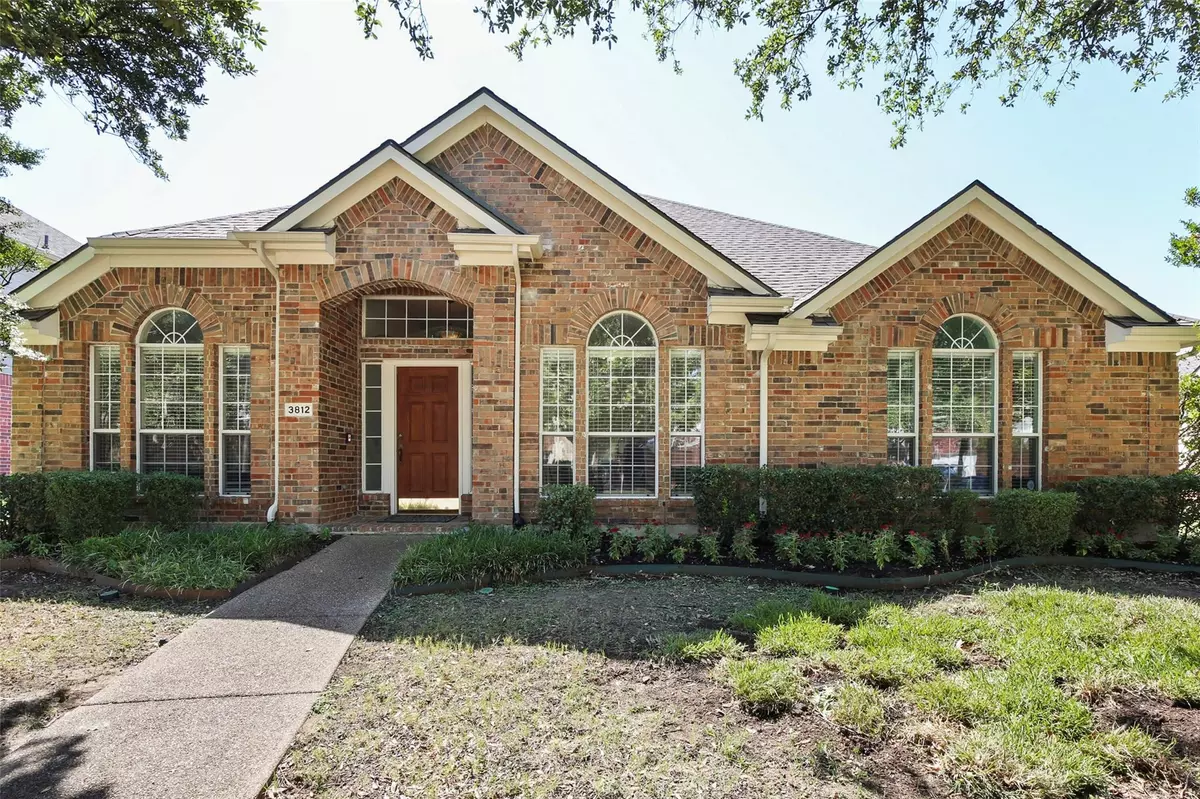 Carrollton, TX 75010,3812 Creekside Lane