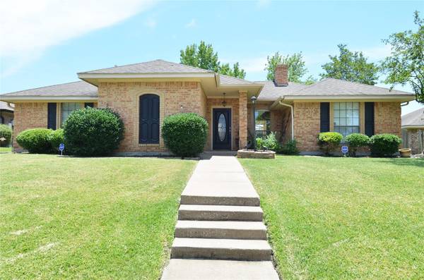 3716 Galloway Lane, Carrollton, TX 75007