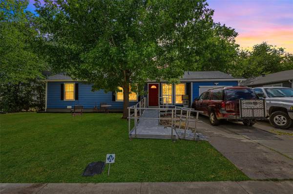 5024 Monna Street, Haltom City, TX 76117