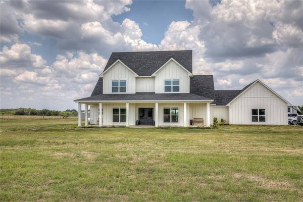 5808 County Road 4120,  Campbell,  TX 75422