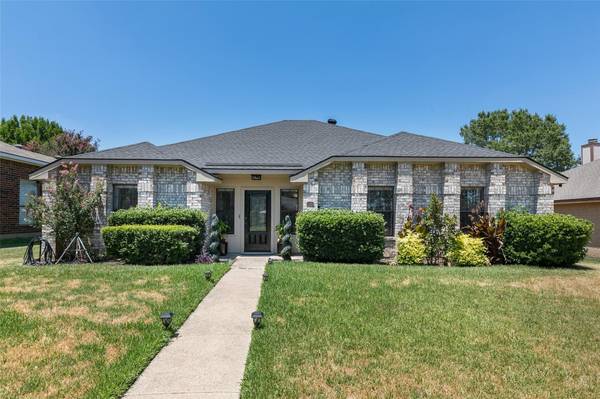 4913 Kelso Lane, Garland, TX 75043