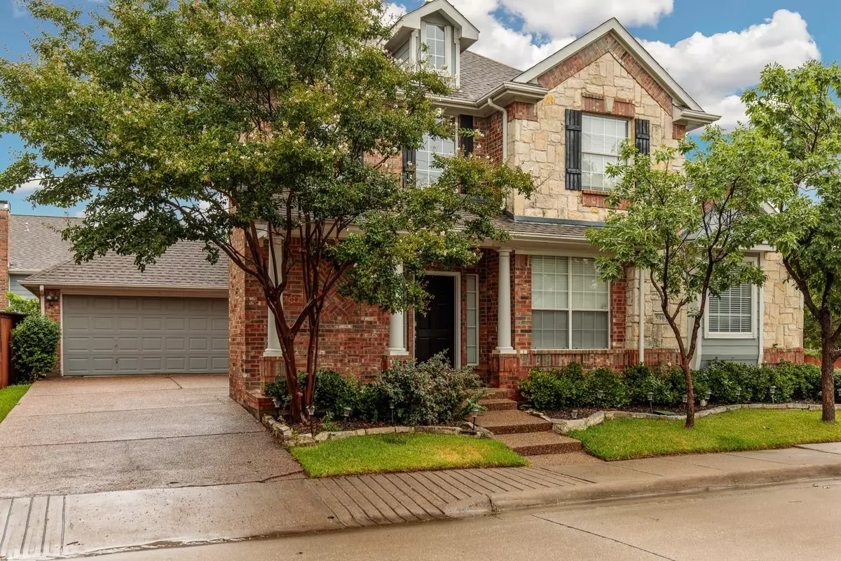 Irving, TX 75063,596 Southridge Way