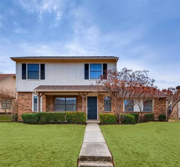 2034 Cologne Drive, Carrollton, TX 75007