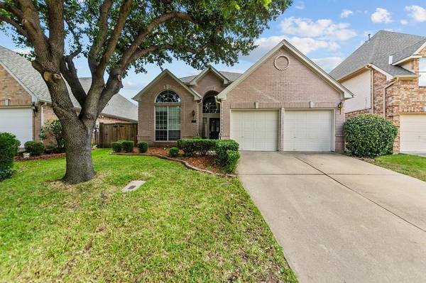 8604 Wellington Point Drive, Irving, TX 75063