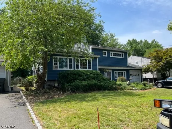 75 Starlight Dr, Woodbridge Twp., NJ 07067