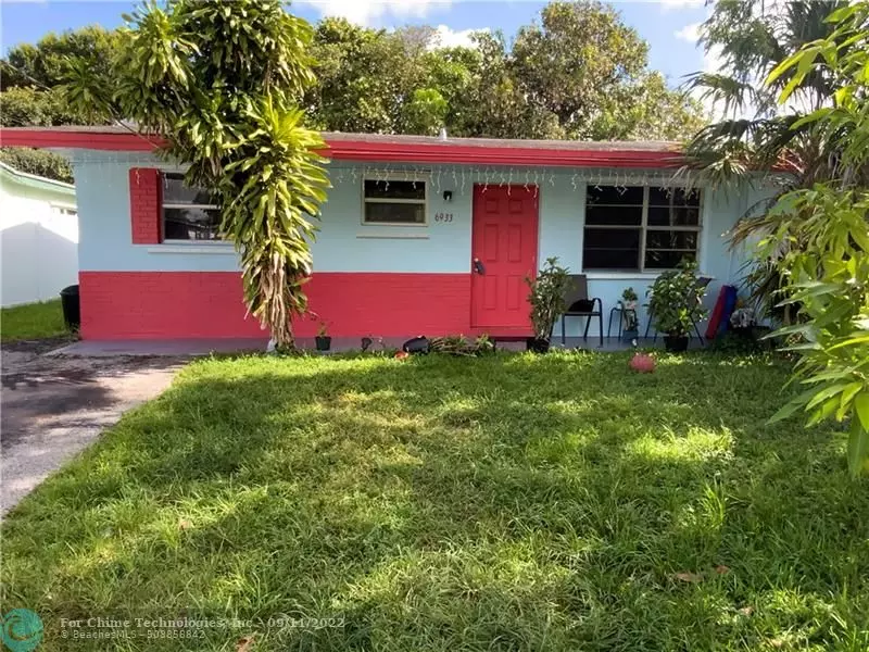 6933 SW 16th Ct, North Lauderdale, FL 33068