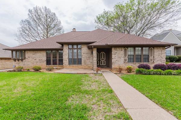 3600 Pimlico Drive, Arlington, TX 76017