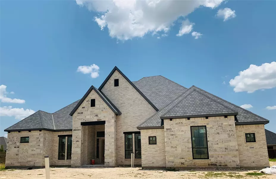 2214 Marquis Lane, Midlothian, TX 76065