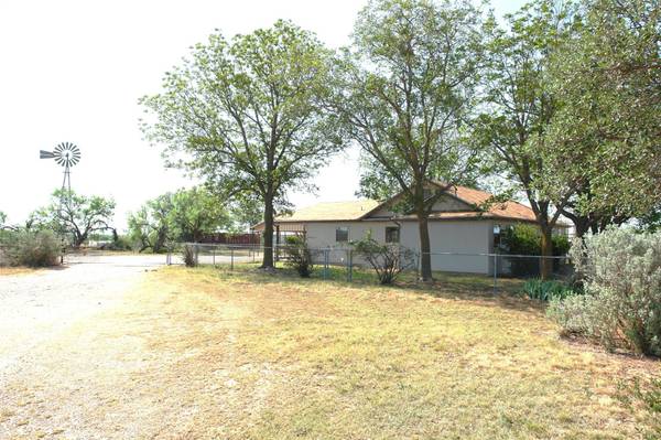 766 CR 419, Rochelle, TX 76872