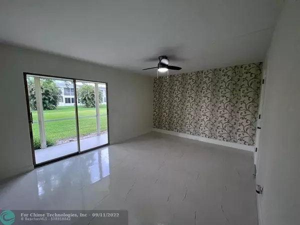 Deerfield Beach, FL 33442,394 Tilford  #394