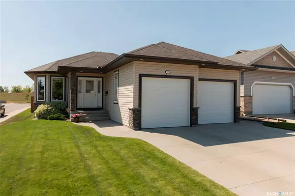 902 Lynd COURT, Saskatoon, SK S7T 0C5