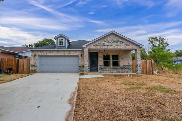 3437 Grayson Street, Fort Worth, TX 76119