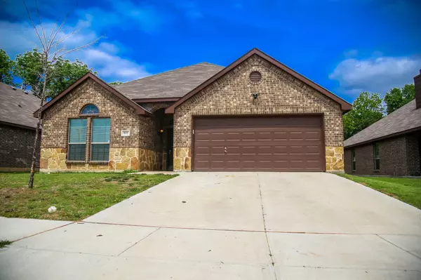 Wilmer, TX 75172,572 Timberwolf Lane