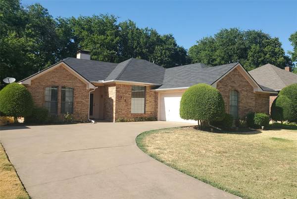 313 Forest Creek Drive, Sherman, TX 75092