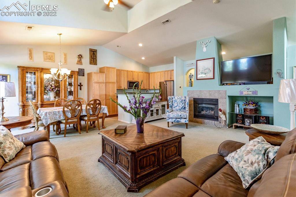 Aurora, CO 80016,23003 E Ontario DR #105