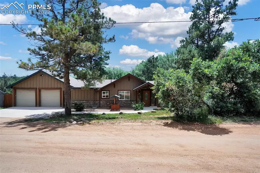 133 Walnut AVE, Palmer Lake, CO 80133