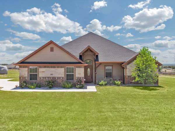 1005 Sky Court, Weatherford, TX 76085