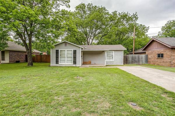 1009 Gleason Avenue, Cleburne, TX 76033